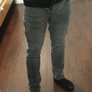 Grey slim Jeans